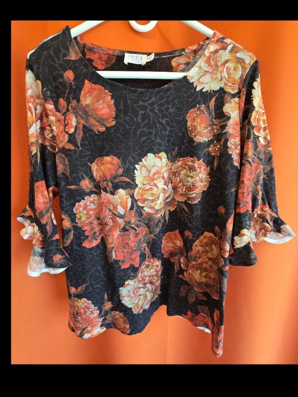 Time And Tru Women's XL (16-18) Floral With Rhinestones 3/4 Flared Sleeves Top